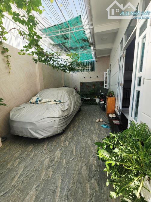 Bán Nhà 3 Tầng Ngang 8.5m - Hẻm Nguyễn Biểu - Phường Bắc Nha Trang - 3