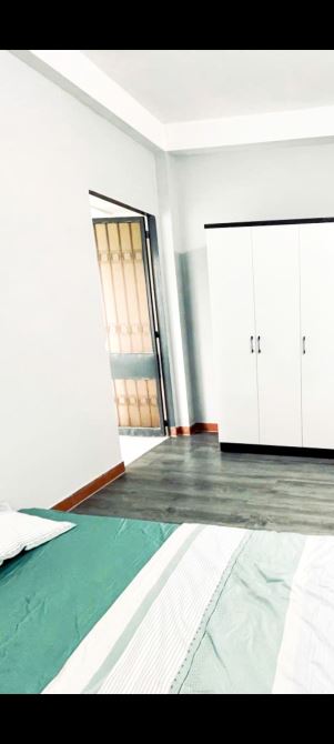 Bán gấp nhà đường Nguyễn tất Thành quận 4 - 3