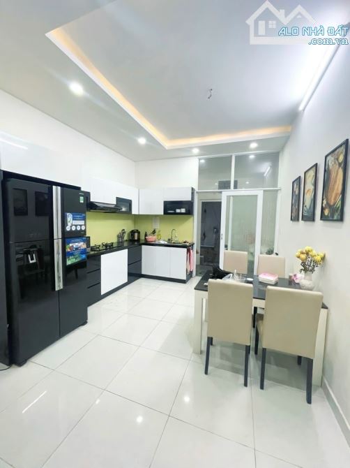 Quận10-Cao hẻm xe hơi,DT 3,9x14 nỡ hậu đẹp sát mặt tiền, GIÁ12tỷ9 - 3