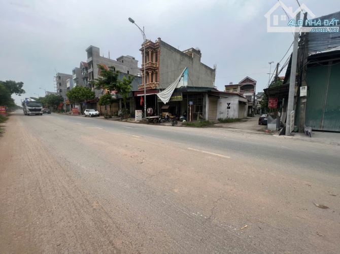 Cắt lỗ lô duy nhất diện tích 244 m mặt tiền 10 m đất vuông  giá chỉ 20 tr 1 m2  Đường xe - 3