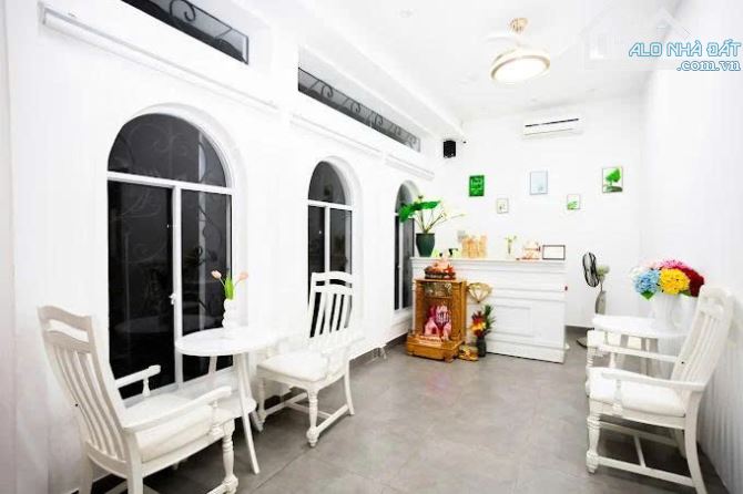 Bán Khách Sạn & Massage Góc 2MT Quận 7 , 9x18m , Hầm 6 tầng , Giá 50 tỷ về 47 tỷ - 3