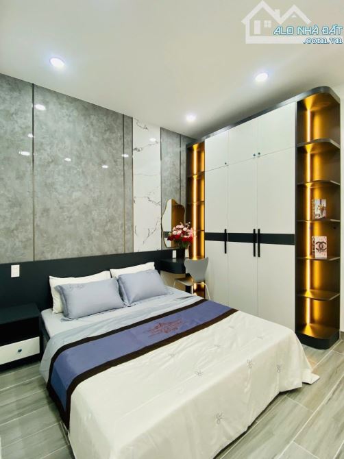 Bán nhà HẺM ÔTÔ Nguyễn Đình Chiểu Q.3, 6 tầng, nở hậu tài lộc, nhích 8 tỷ - 3