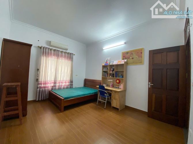 BÁN NHÀ 3 TẦNG KIÊN CỐ - SỔ ĐỎ CHÍNH CHỦ - 3