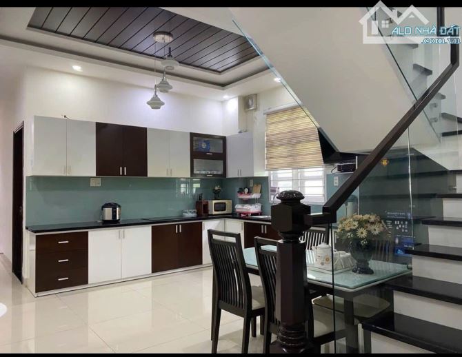 Bán nhà mặt tiền kinh doanh đường Đồng Khởi - Diên Khánh giá cực tốt - 3