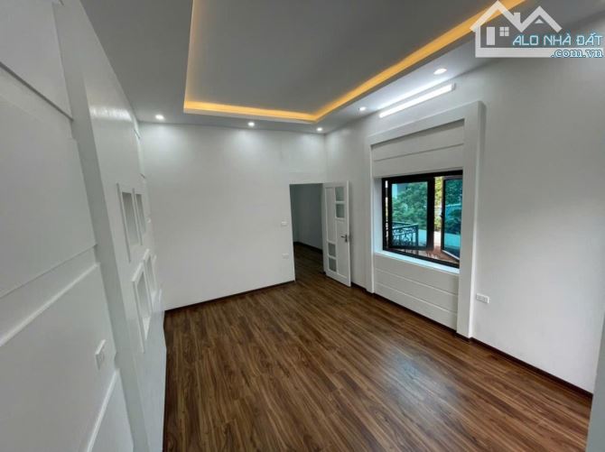 Nhà mặt phố Ỷ La, Dương Nội, 61m2, 3 tầng KCBT, gần ĐH Kiểm sát kinh doanh sầm uất - 3