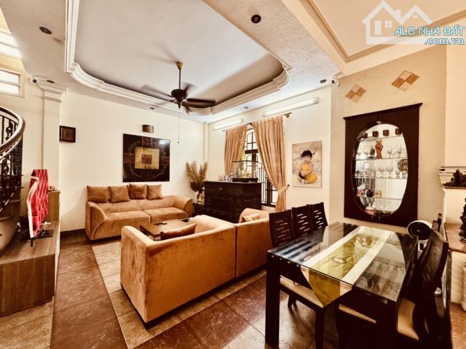 BIỆT THỰ CỐ ĐÔ HUẾ - TRUNG TÂM PHÚ NHUẬN - 11,x tiểu học - 3