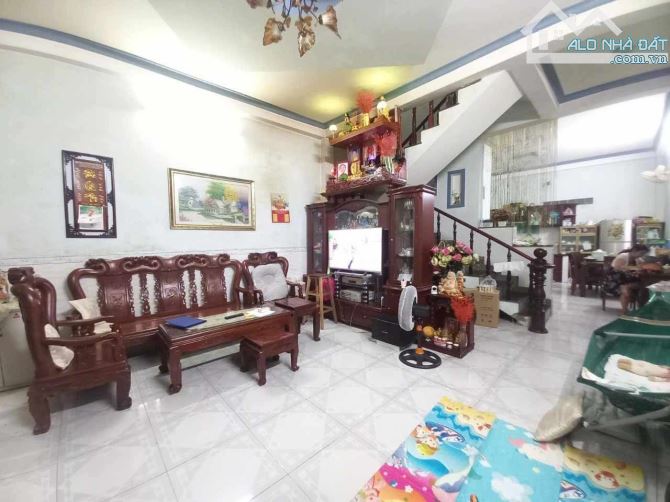 Chủ cần bán 115m² 5x23m - 3 tầng  - Thạnh lộc 41 Quận 12. Giá 6.5 tỷ. - 2