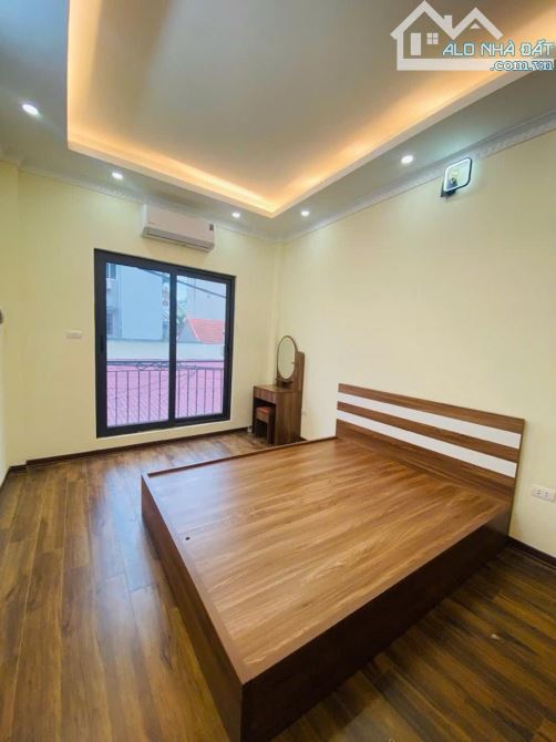 SIÊU PHẨM ĐÀM QUANG TRUNG – 5 TẦNG – 3 NGỦ – GẦN AEON – 6,95 TỶ - 3