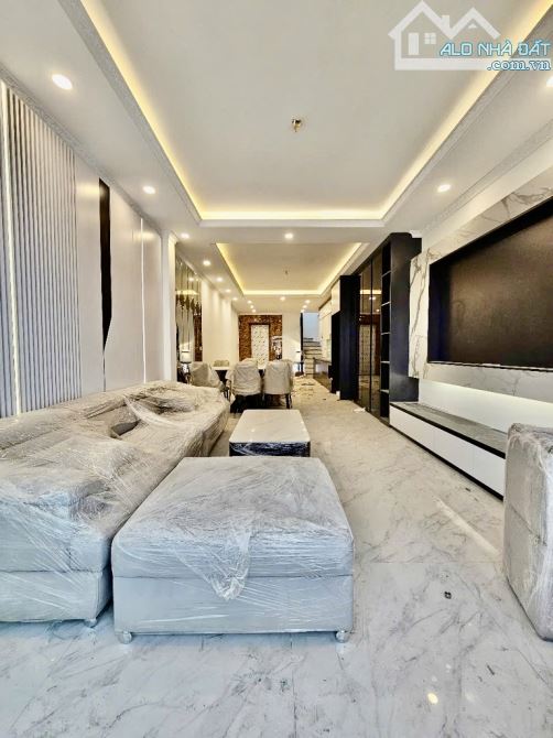 Bán Toàn Nhà 7 Tầng THANG MÁY- Thạch Bàn 58m2-14.3 tỷ-KINH DOANH-3 Ô TÔ TRÁNH CÓ VỈA HÈ - 3