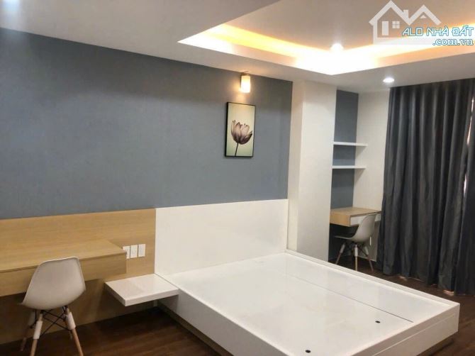 Cần bán căn hộ Remax Plaza Đ/C 20 Phạm Đình Hổ Phường 1 Quận 6, diện tích 112m2, 3phòng ng - 3
