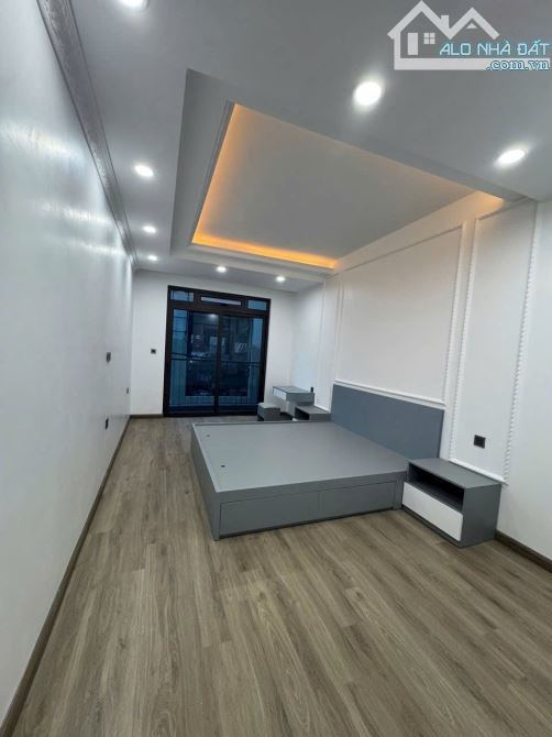 CHỦ ĐANG CẦN TIỀN - BÁN GẤP NHÀ NGỌC LÂM 40M2 - NHỈNH 7TỶ - 3