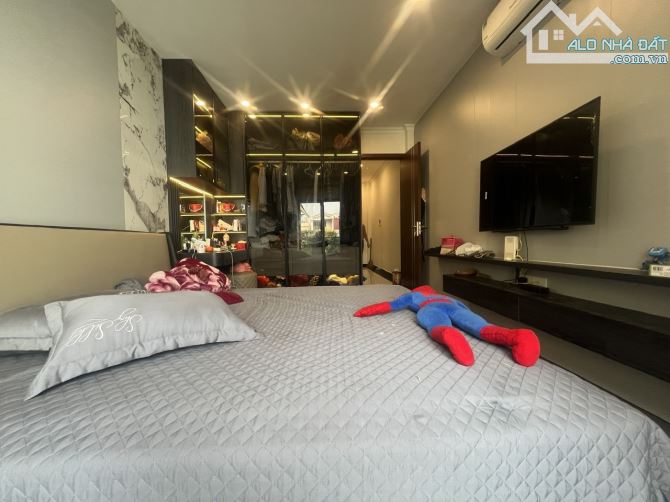 Nhà 6 tầng mới Giang Biên, Việt Hưng, full nội thất xịn xò, ô tô cách 10m, 32m, hơn 5 tỷ - 3