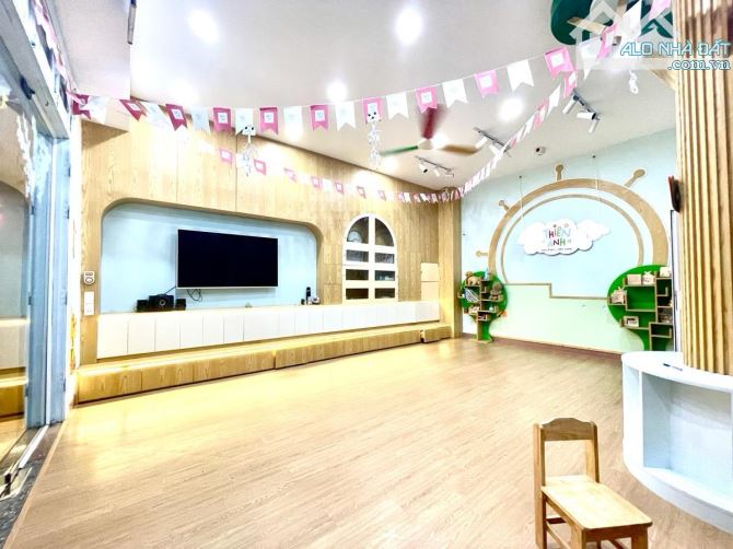 BÁN NHÀ MẶT PHỐ LÁNG TRUNG ĐỐNG ĐA 22 TỶ DT 55M2 MT 8M 6T Ô TÔ TRÁNH KINH DOANH BẤT CHẤP D - 3