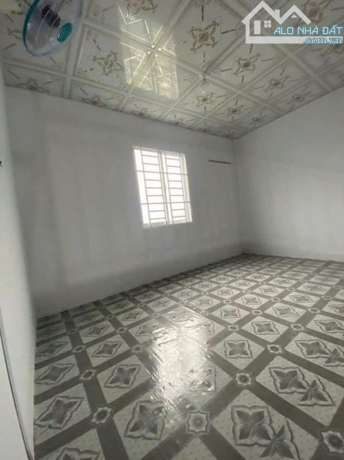 Gấp lắm rồi ! Bán dãy trọ 8P ở gần KCN Trảng Bàng 1/ Đ. An Khương 209m2 SHR giá 1 tỉ - 3