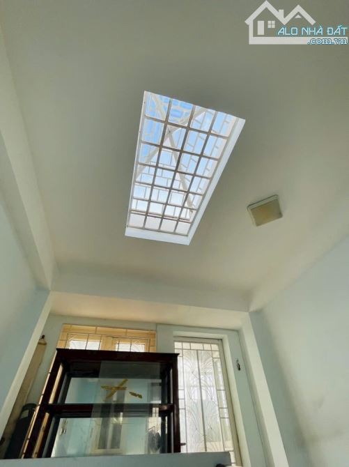 Bán nhà 5 tầng Q7,7pn,hẻm rộng thoáng, SHR,HC, nhỉnh 5 tỷ - 3