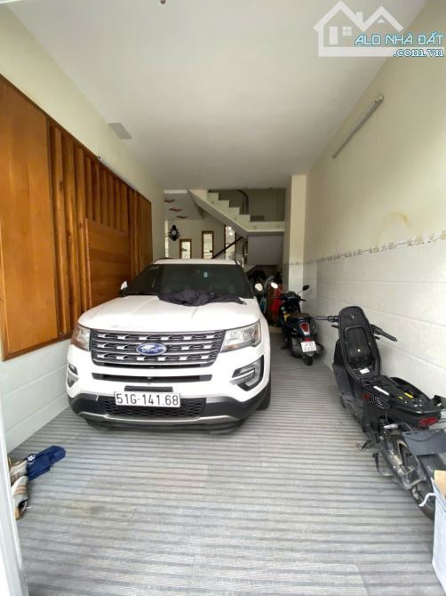Gấp bán Biệt Thự mặt tiền Đ số khu dân cư Vĩnh Lộc ngay công viên 190m2,4Tầng 17tỷ4 - 3