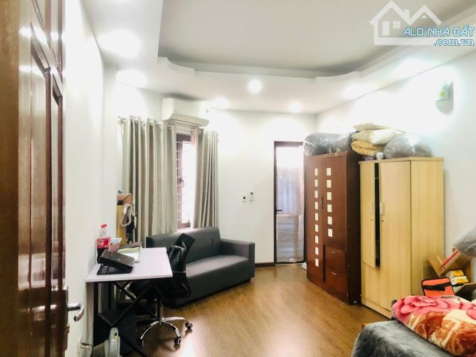 Nhà Di Ái 35m2 mặt tiền 4m xây 5 tầng ô tô đỗ cửa vài bước ra chợ, trường học 4 tỷ 3 - 4