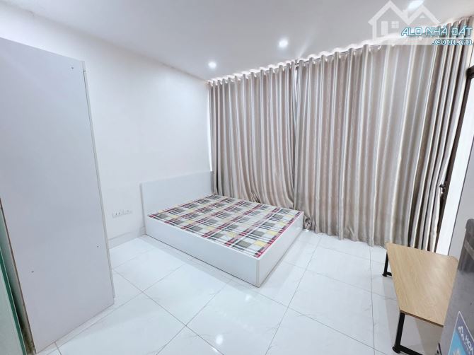 CĂN HỘ DỊCH VỤ LÔ GÓC BA ĐÌNH - 9 PHÒNG FULL ĐỒ - 42M2 DÒNG TIỀN 50TR/THÁNG - GIÁ 11.7 TỶ - 4