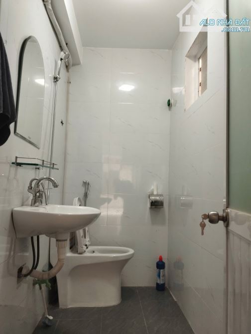 Nhà Lô Góc 2 Mặt Thoáng, Gara Ô Tô, Kinh Doanh Tốt, Ngay Sát Chợ, Trường Học 3 Cấp, 6.2 Tỷ - 4