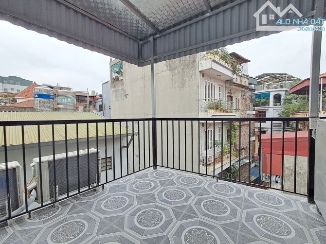 BÁN NHÀ TRUNG TÂM QUẬN ĐỐNG ĐA - NGÕ BA GÁC - 3 NGỦ ĐỦ CÔNG NĂNG - 4