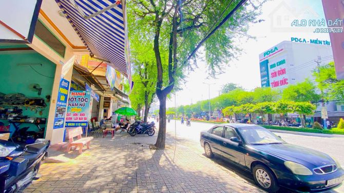 Bán đất 178 m2 hẻm 672 đường 30/4 - 4