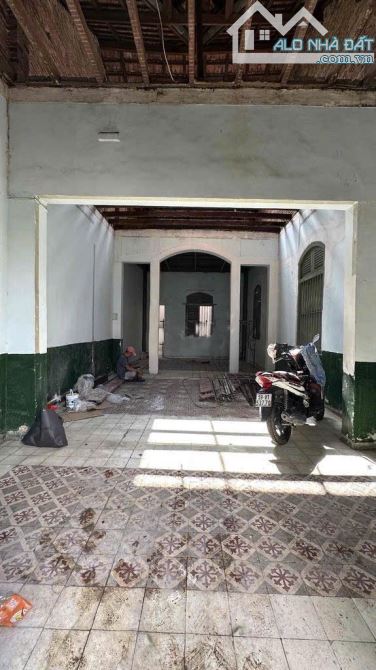 BIỆT THỰ cổ mặt tiền Trần Quốc Toản, P. Võ Thị Sáu, Quận 3 - 4