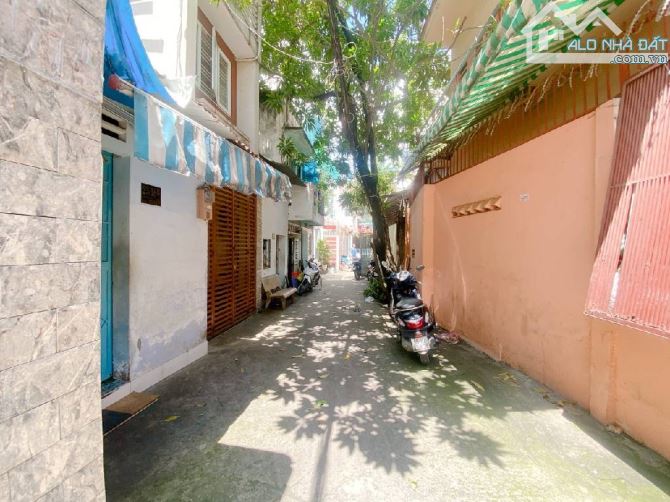 BÁN NHÀ HẺM 4M- DT:44M2-3 TẦNG BTCT-GIÁ NHỈNH 6 TỶ - 4