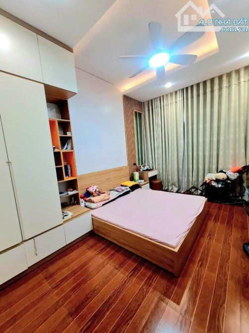 BIỆT THỰ ĐƠN LẬP PHÙNG KHOANG 142M2 + 4 TẦNG  - KINH DOANH VĂN PHÒNG - 4 MẶT THOÁNG VỈA HÈ - 4