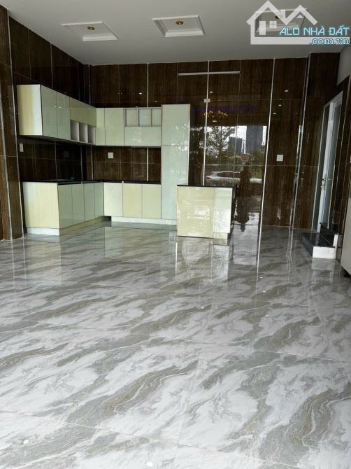 Bán nhà 3 mê mặt tiền đường Đặng Thành Tích 52m2 - 5