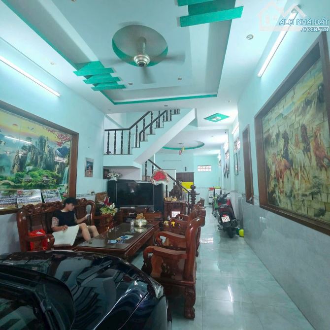 Nhà phố kdc gần ngã 3 Cây Lơn và BigC Go p. Đông Hòa - 5