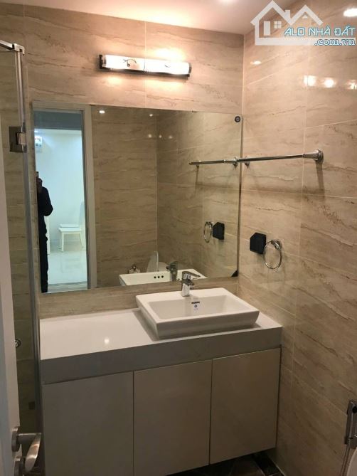 Bán Chung Cư Cao Cấp Tân Hoàng Minh Hoàng Cầu cả toà 1 căn duy nhất bán - 5