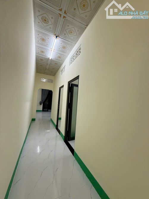 Bán nhà cấp 4 đẹp 124m2 gần chợ, trường học P. Tân An, giá 2 tỷ 300 - 5