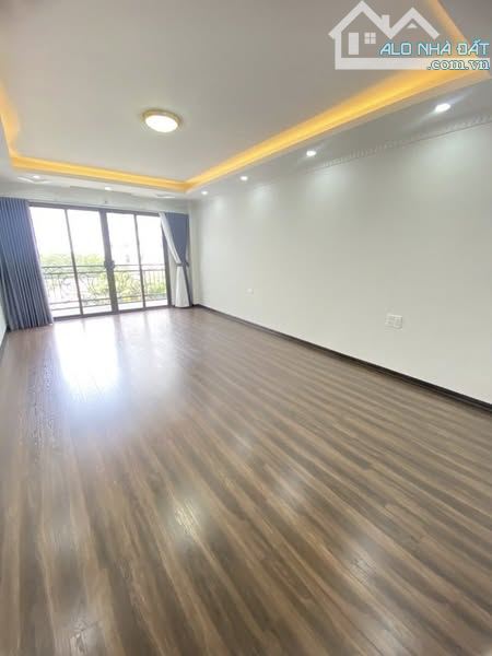 TRUNG TÂM ĐỐNG ĐA - OTO TẬN CỬA - 5 TẦNG - 33MV - Ở NGAY - CHỈ 6.x nhỏ - 5
