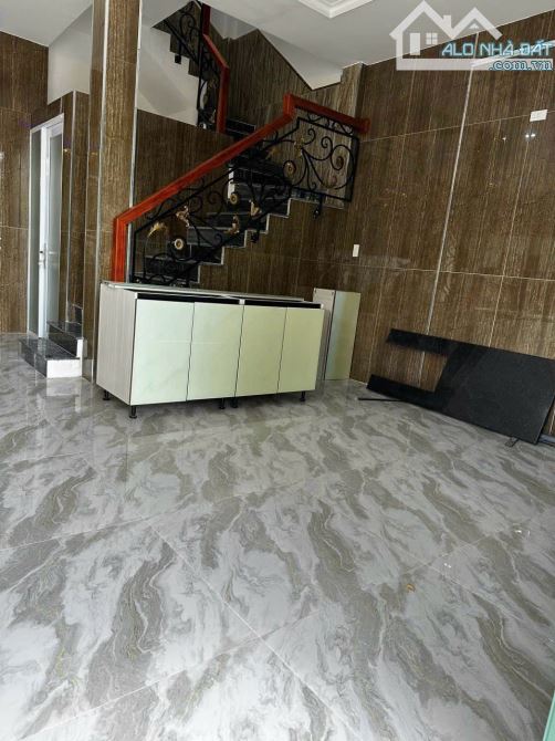 Bán nhà 3 mê mặt tiền đường Đặng Thành Tích 52m2 - 6