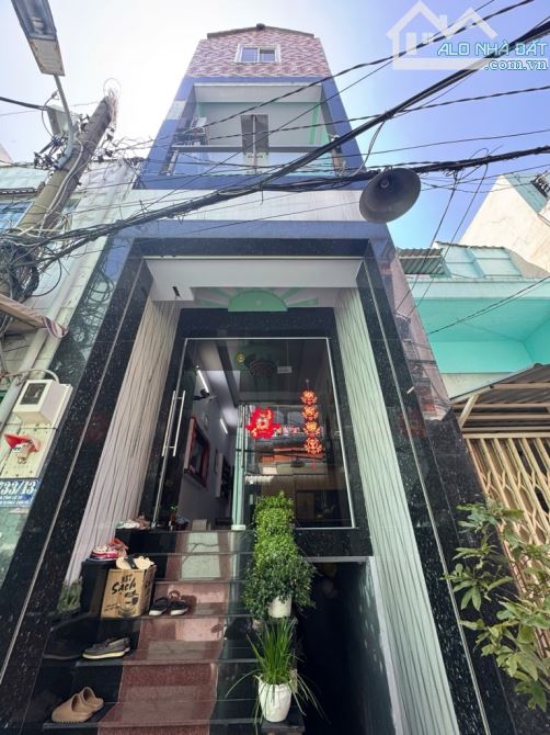 BÁN NHÀ NGAY CUỐI ĐƯỜNG TÊN LỬA BTĐ B Bình tân ( 35m2 , 3 tầng ) Giá nhỉnh nhẹ 3 Tỷ - 6