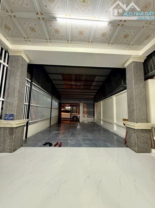 Bán nhà cấp 4 đẹp 124m2 gần chợ, trường học P. Tân An, giá 2 tỷ 300 - 6