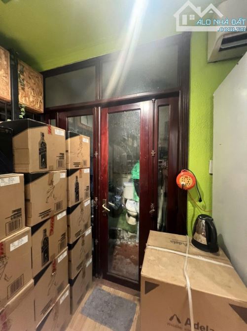 Bán nhà mặt tiền 601 Trần Hưng Đạo 4.5x20 5 tầng sân thượng cho thuê 85tr/th giá 37.5 tỉ - 6