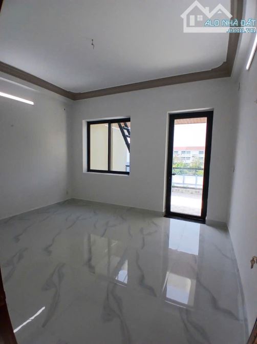 BÁN NHÀ ĐẸP 4TẦNG NHÀ MỚI - NGANG 4.5m x20m - KHU TÊN LỬA -SÁT BÊN COOPMART -NHỈNH 12TY - 6