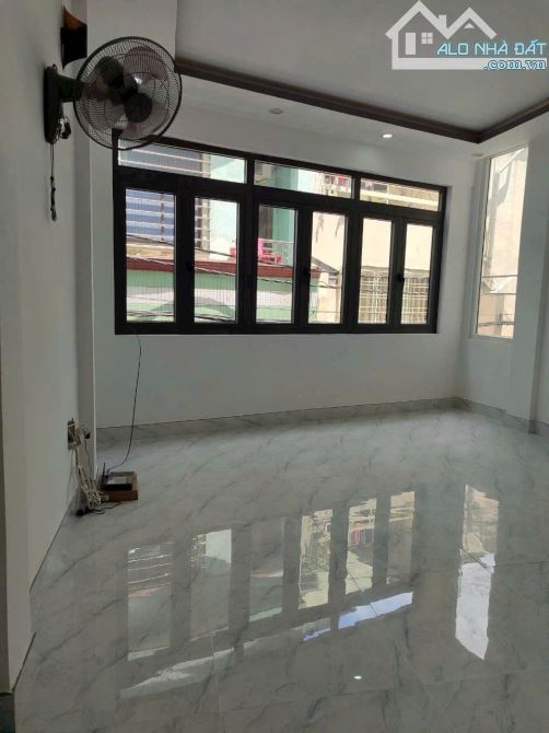 Bán NR tại Q2, MTKD, 100m², Nguyễn Thị Định, 3 tầng, 5 tỷ. - 6