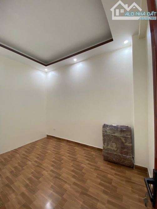 BÁN NHÀ 3 TẦNG KIÊN CỐ - SỔ ĐỎ CHÍNH CHỦ - 7