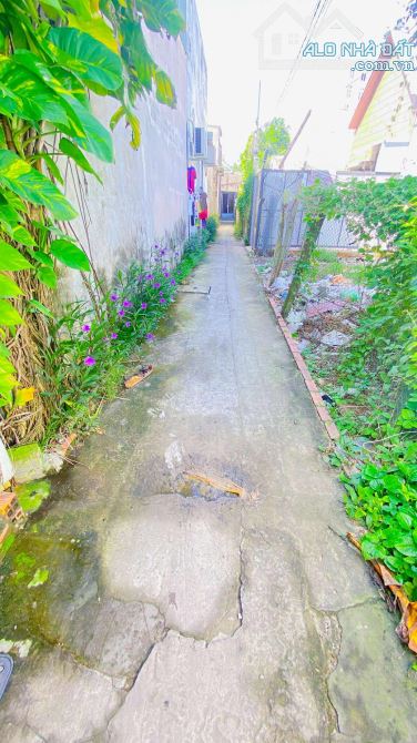Bán đất 178 m2 hẻm 672 đường 30/4 - 7