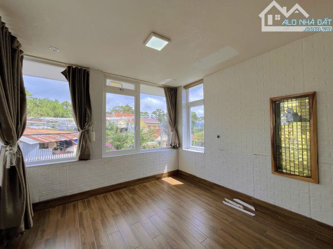 VILLA 2 MẶT TIỀN ĐƯỜNG YÊN THẾ NGANG 17,5M- 212M2 4 TẦNG 8P CÁCH CHỢ ĐÀ LAT 3,2KM GIÁ 29TỶ - 7