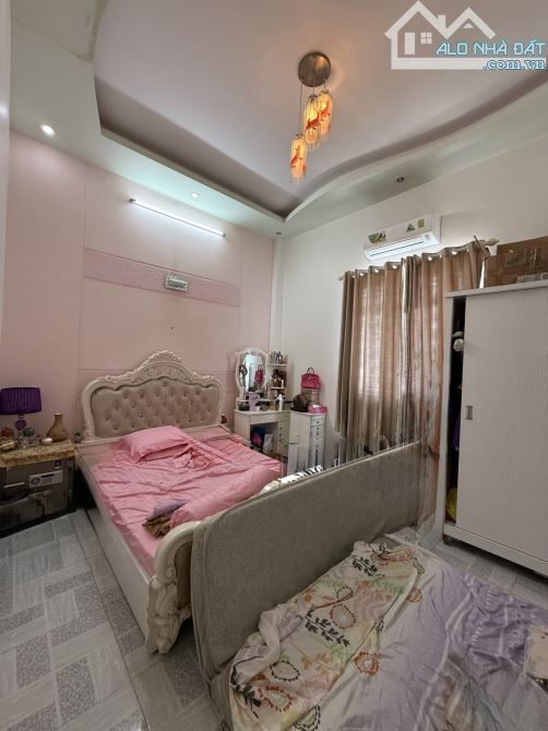 BÁN NHÀ ĐẸP HẺM OTO LIÊN KHU 4-5 BÌNH TÂN, 3 TẦNG 3PN - 106M2 NHỈNH 6T - 7