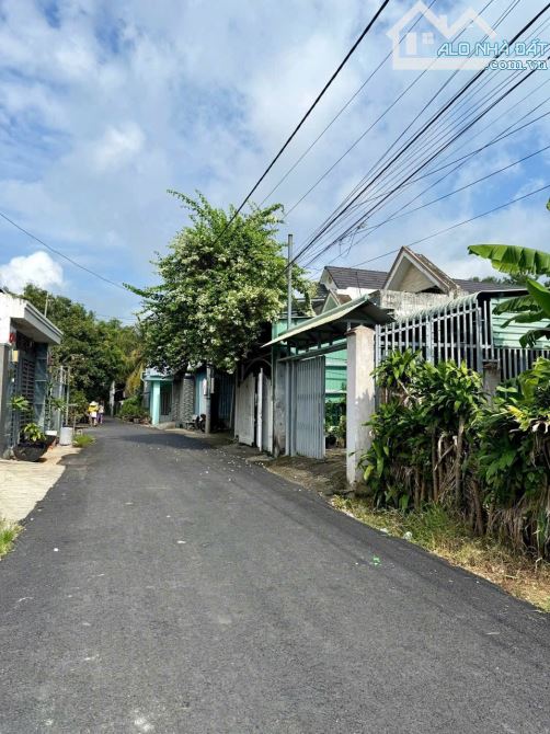 Bán nhà cấp 4 đẹp 124m2 gần chợ, trường học P. Tân An, giá 2 tỷ 300 - 8
