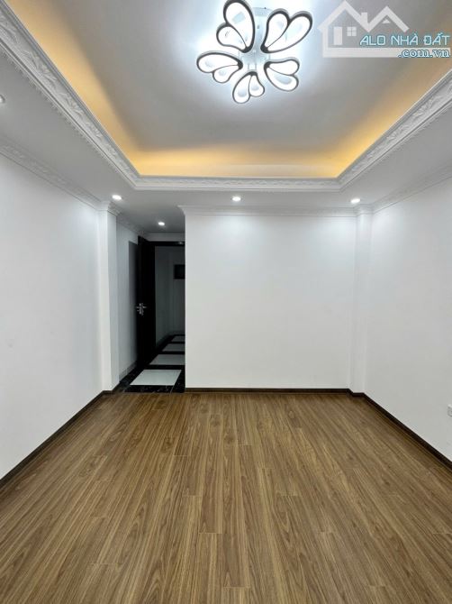 Bán Nhà 6 Tầng Thang Máy, Ô Tô Đỗ Cổng, Vị Trí Đẹp Bùi Xương Trạch, Thanh Xuân – 9.4 Tỷ - 8