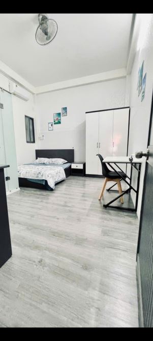 Bán gấp nhà đường Nguyễn tất Thành quận 4 - 9