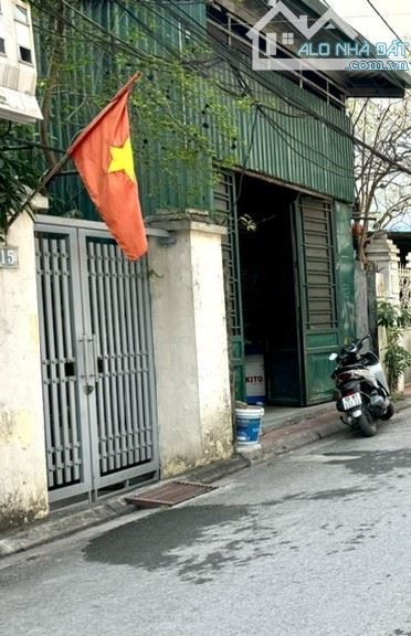 BÁN GẤP NHÀ CẤP 4 GIA LÂM - YÊN VIÊN - Ô TÔ TRÁNH - KINH DOANH - DT 125M - MT 5.5M - 1