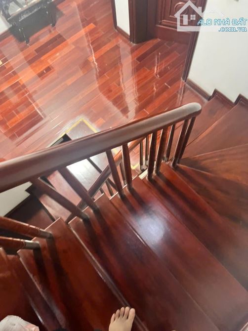BÁN NHÀ VƯỜN KHU ĐÔ THỊ SỐ 6 ĐỘI NHÂN, BA ĐÌNH 141M2, 4 TẦNG, 52 TỶ.