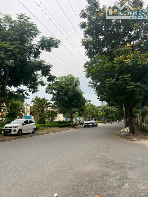 Cực hiếm! Hàng Bè, Mậu Lương DT 50m2, lô góc, MT rộng, vỉa hè, kinh doanh, nhỉnh 15 tỷ