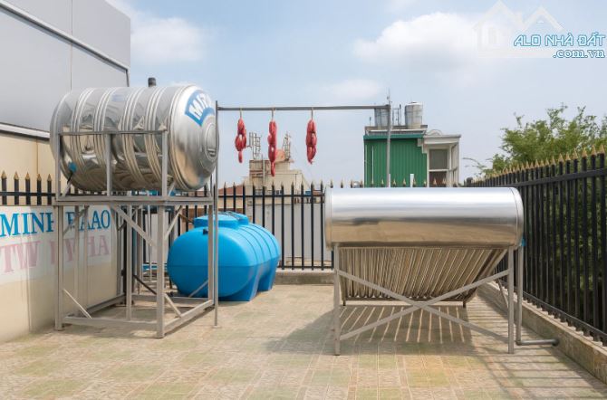 NHÀ ĐẸP GIỮ TIỀN – 4 TẦNG – HXH 6M – NGANG 4.7M – SÁT CẦU NGUYỄN VĂN CỪ – CHỈ HƠN 8 TỶ